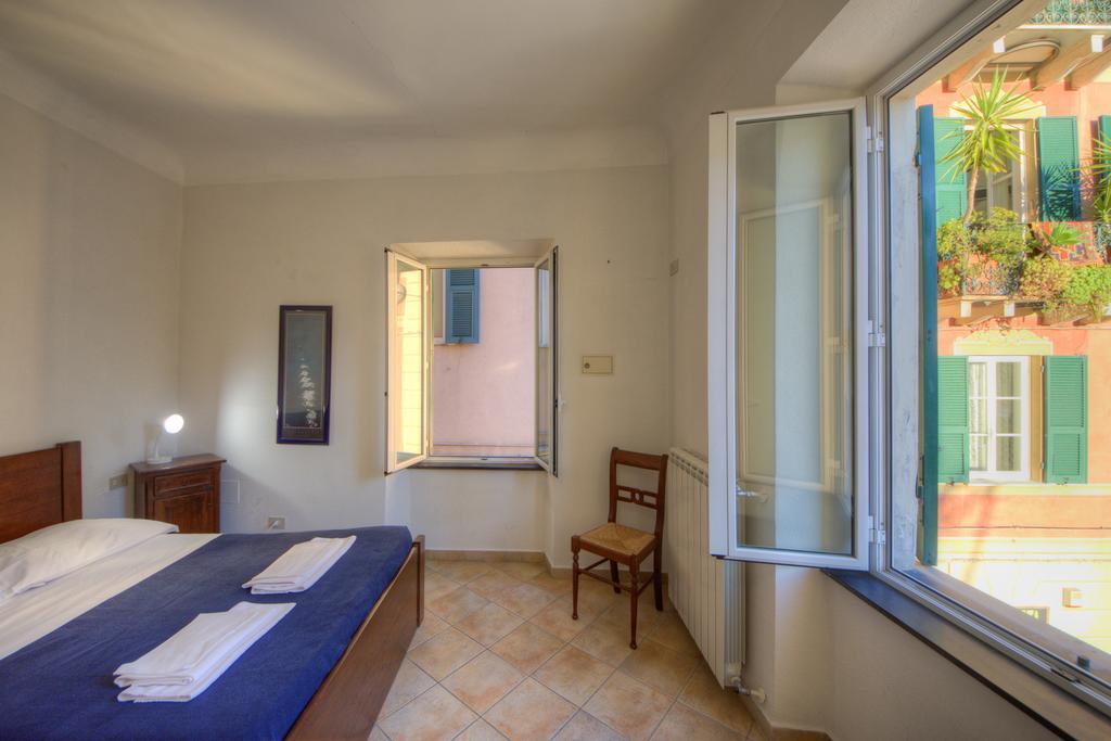 Club Nautico Savona Hotel Buitenkant foto