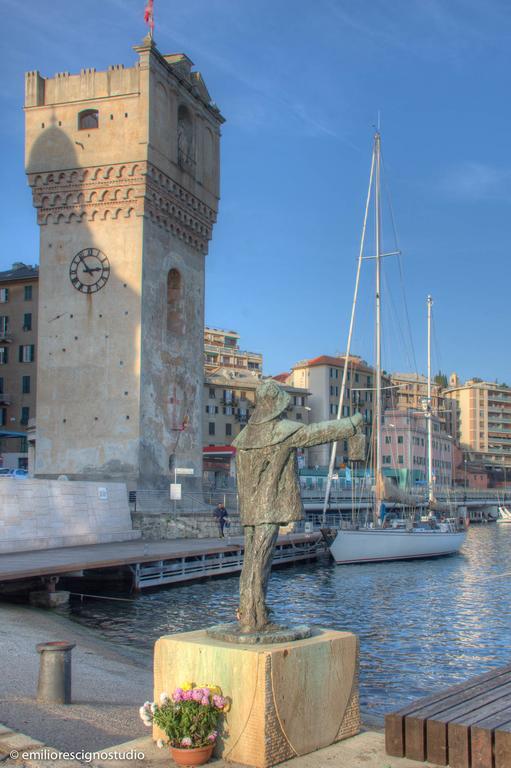 Club Nautico Savona Hotel Buitenkant foto