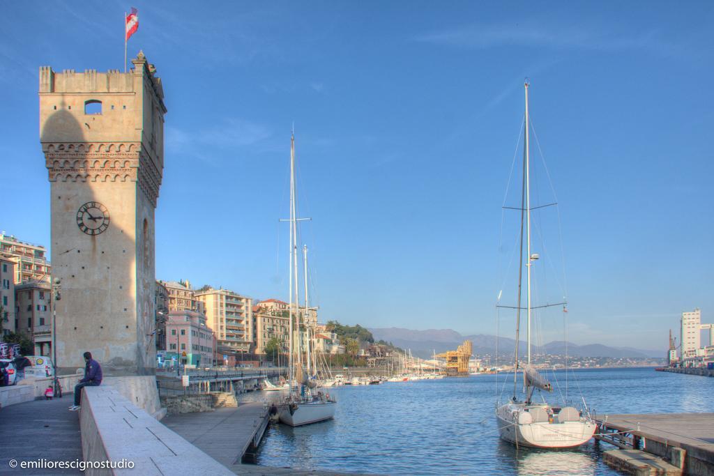 Club Nautico Savona Hotel Buitenkant foto